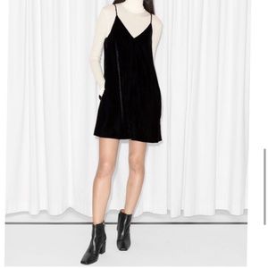 & Other Stories velvet spaghetti strap a-line dress US 8 quiet luxury